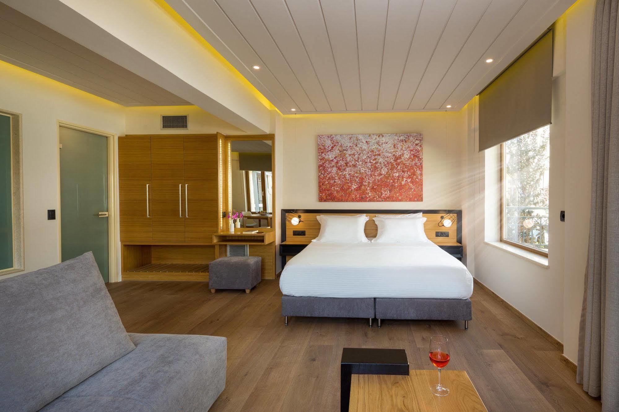 Querini Luxury Suites Ханья Экстерьер фото