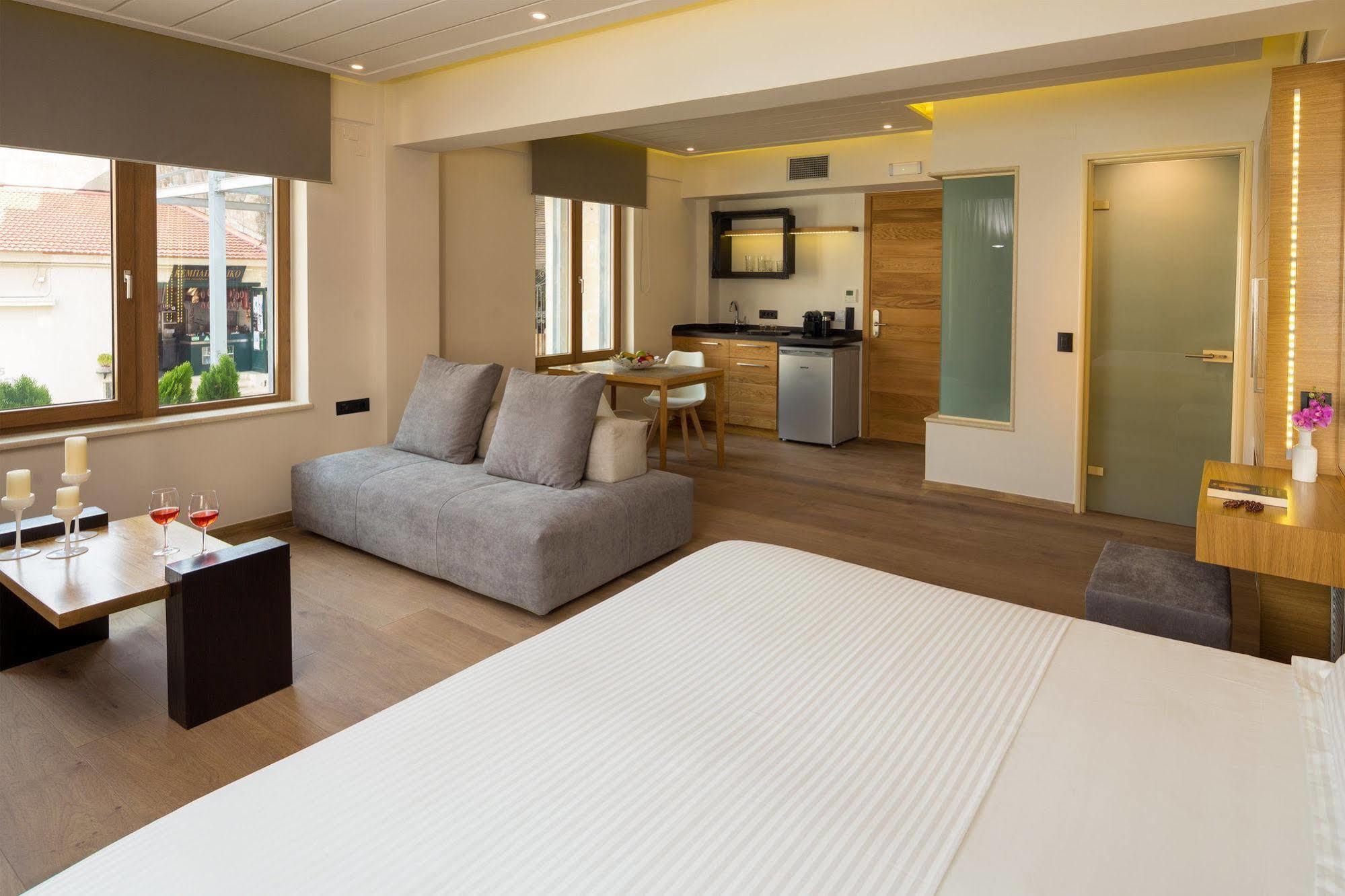 Querini Luxury Suites Ханья Экстерьер фото